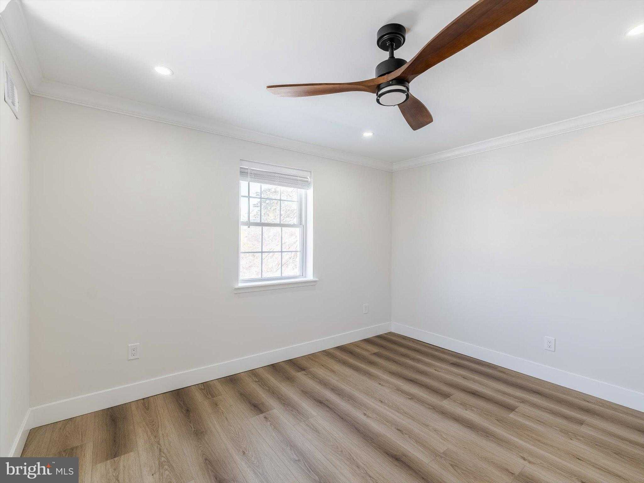 6343 Milton St photo 24