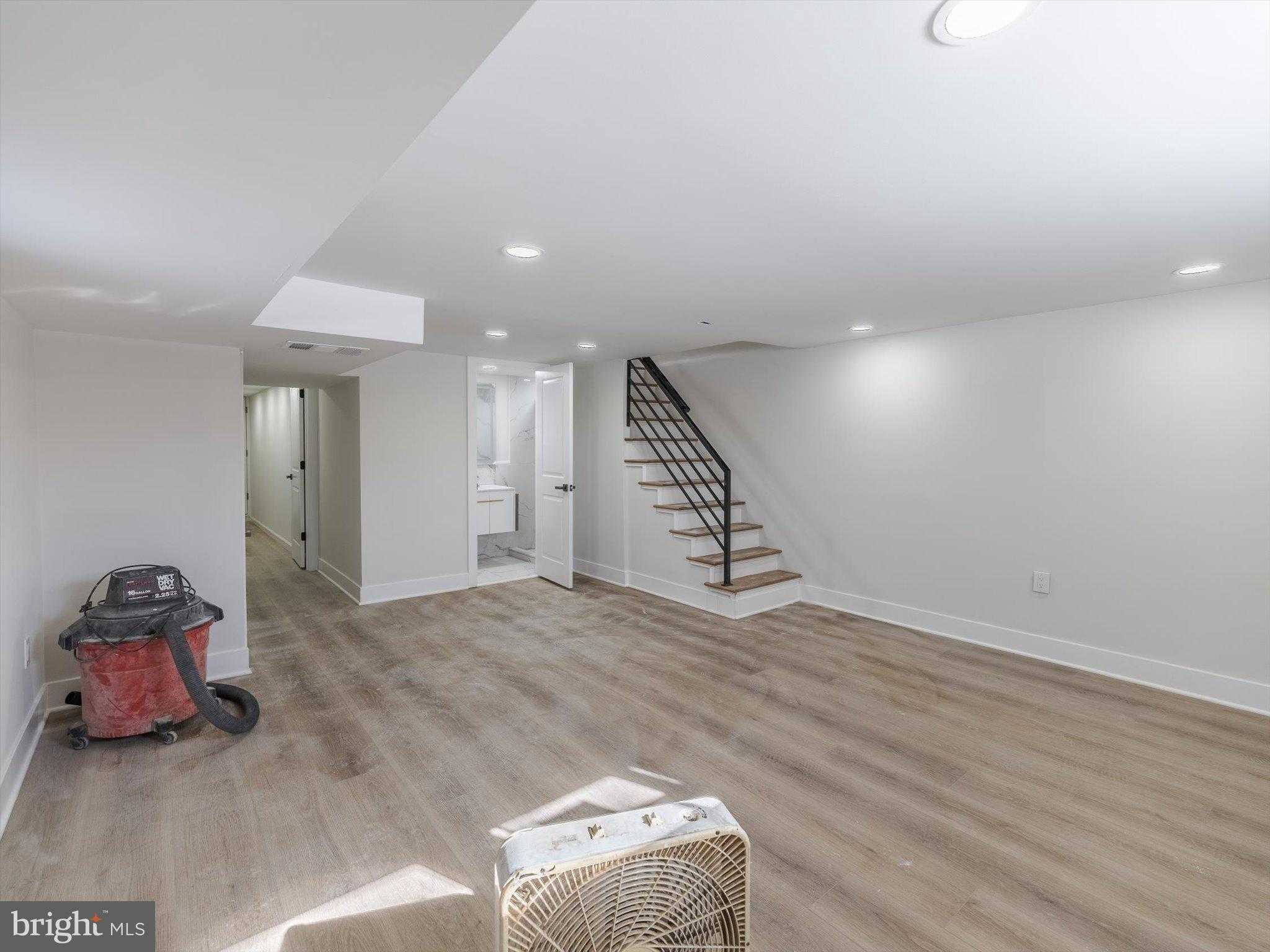 6343 Milton St photo 26