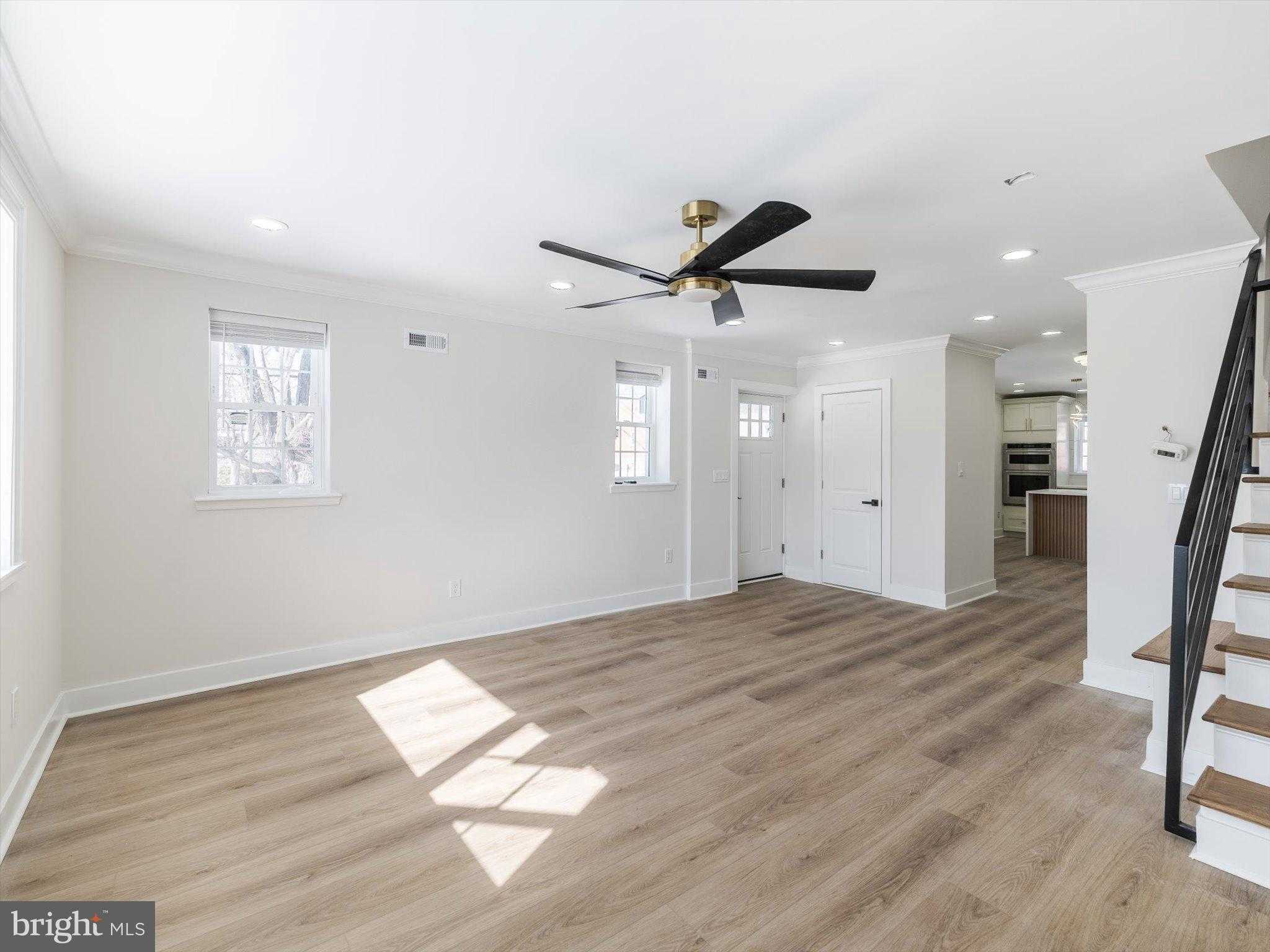 6343 Milton St photo 9