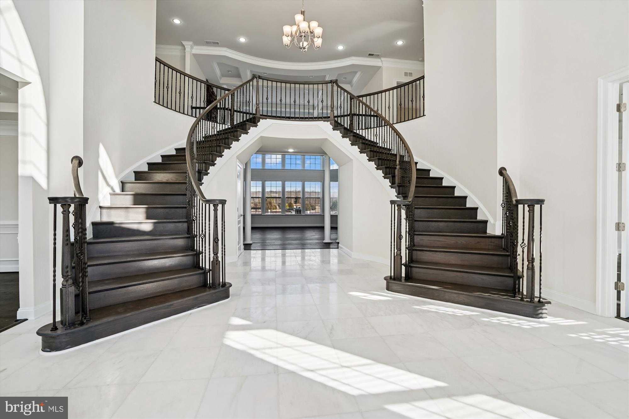 6647 Tack House Trl photo 7