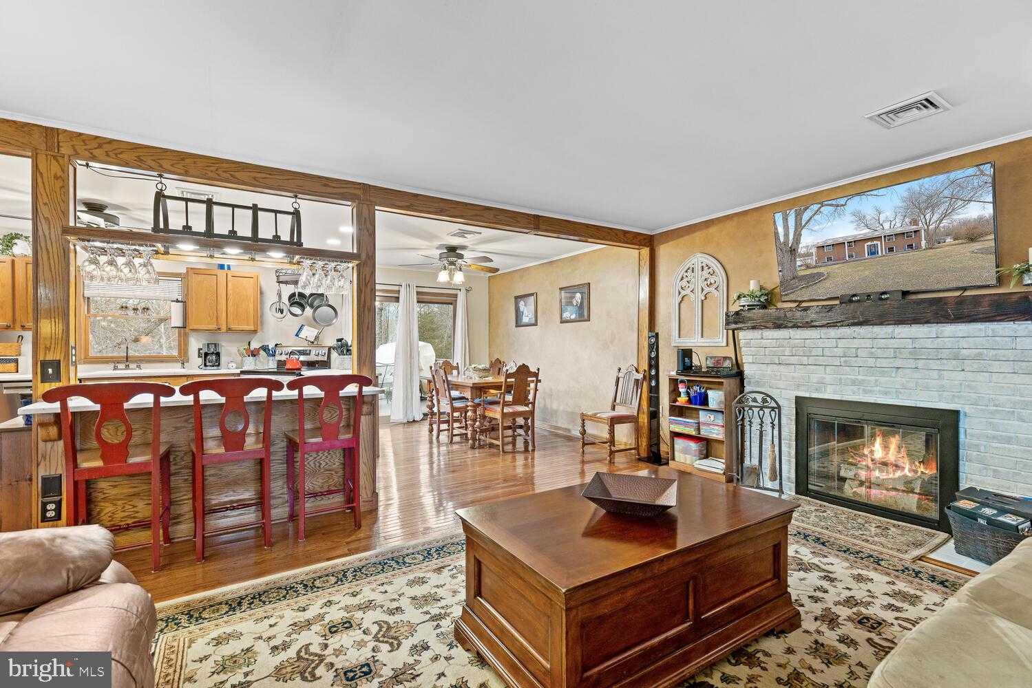 1573 Garrisonville Rd photo 7