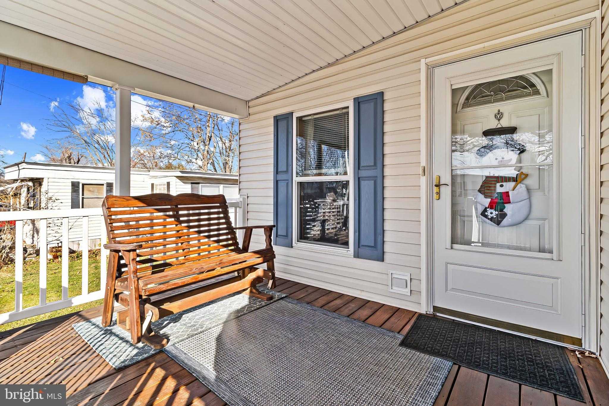 113 Hickory Dr photo 6