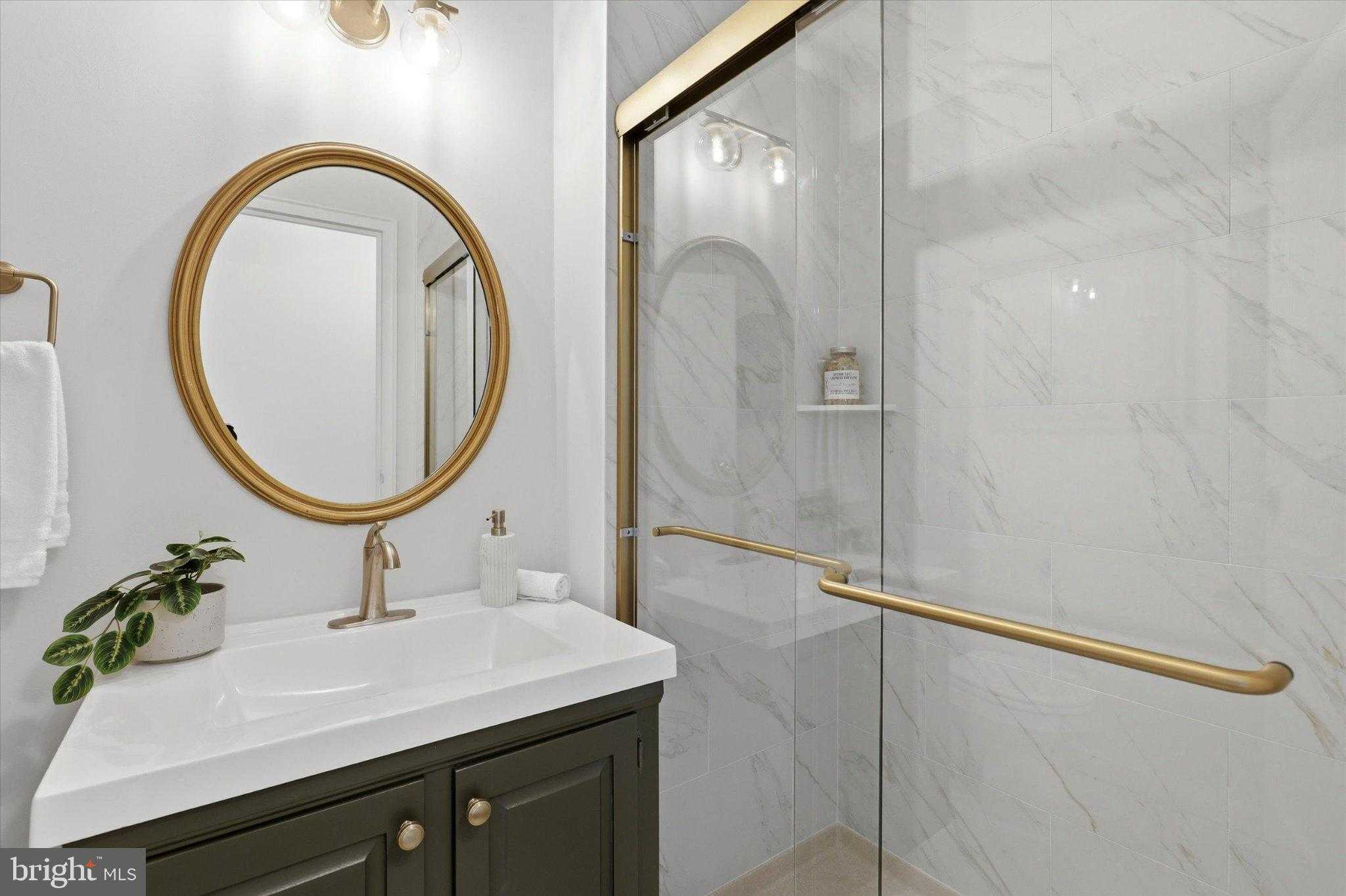 449 Montgomery Ave Apt 306 photo 16