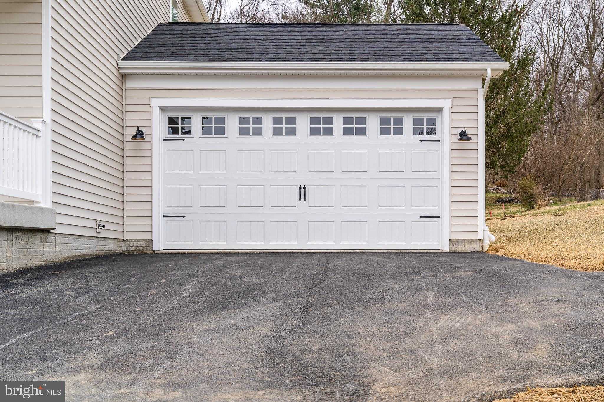 26 Walnut St photo 4