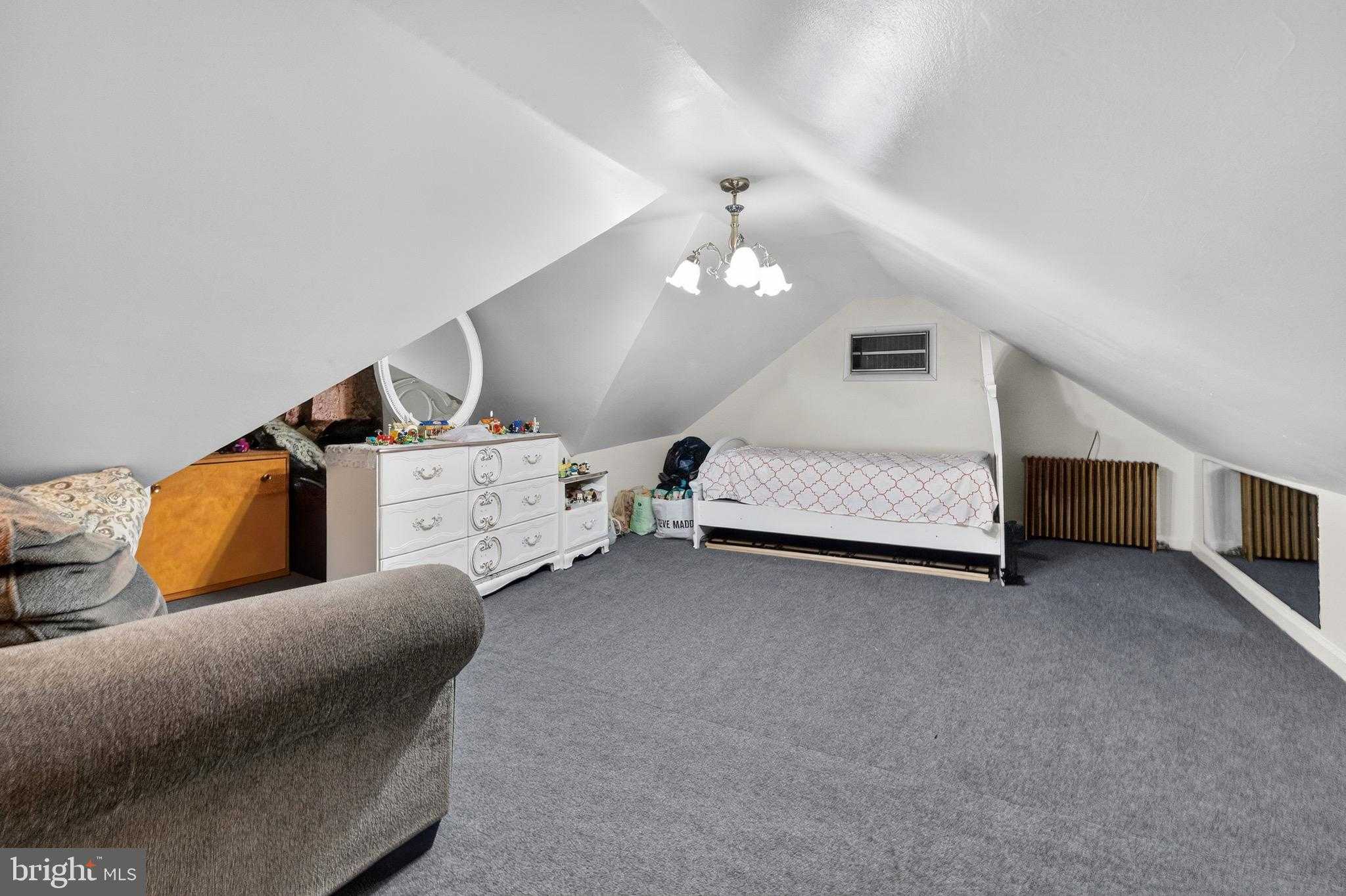 368 Dorrance St photo 24