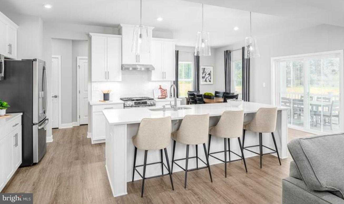 1410 Leeland Forest Rd photo 2