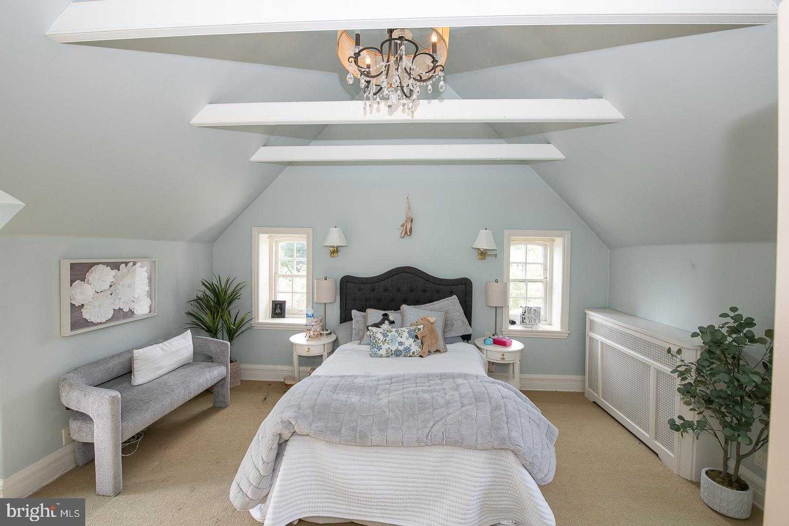 700 Hazelhurst Ave photo 36