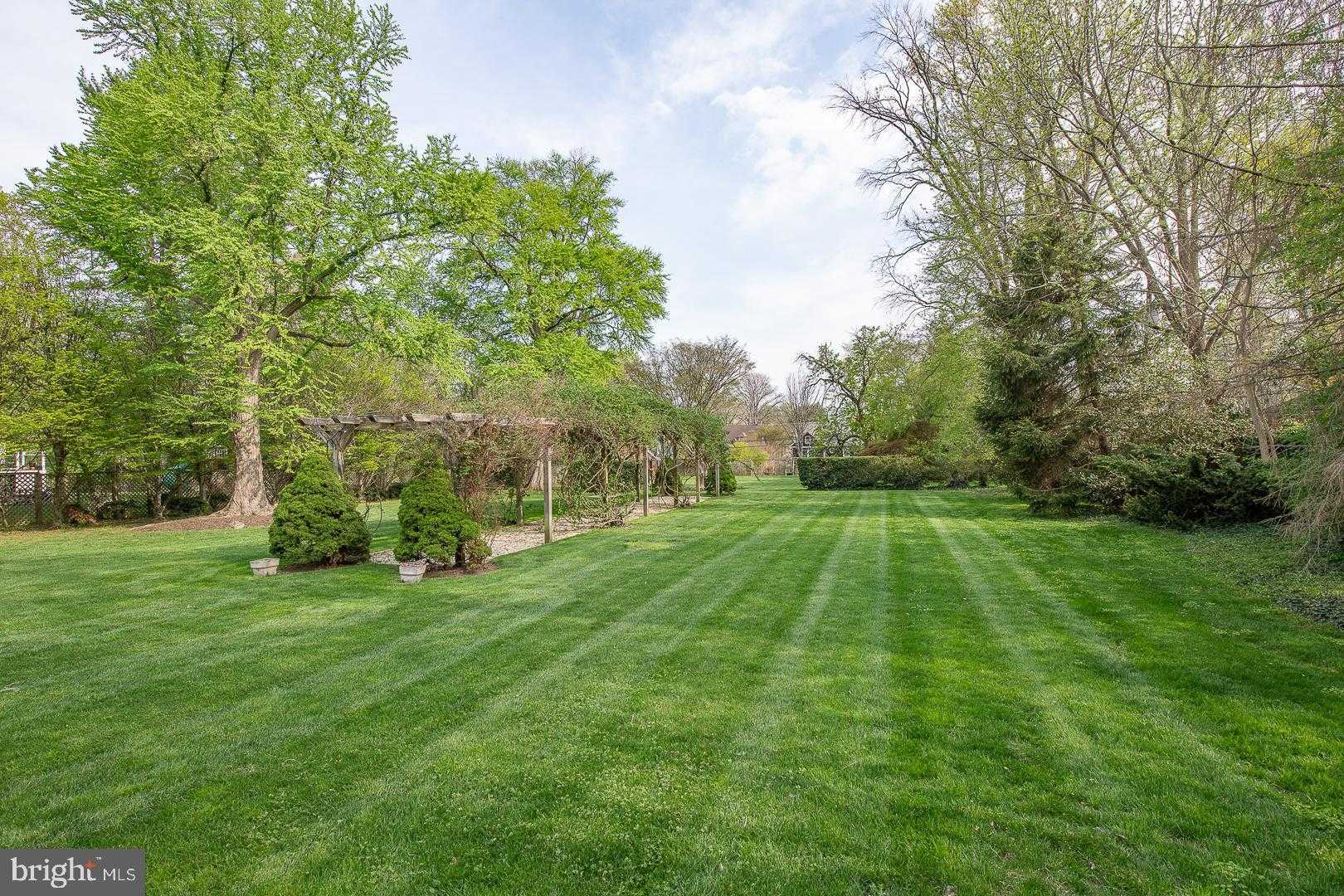 700 Hazelhurst Ave photo 45