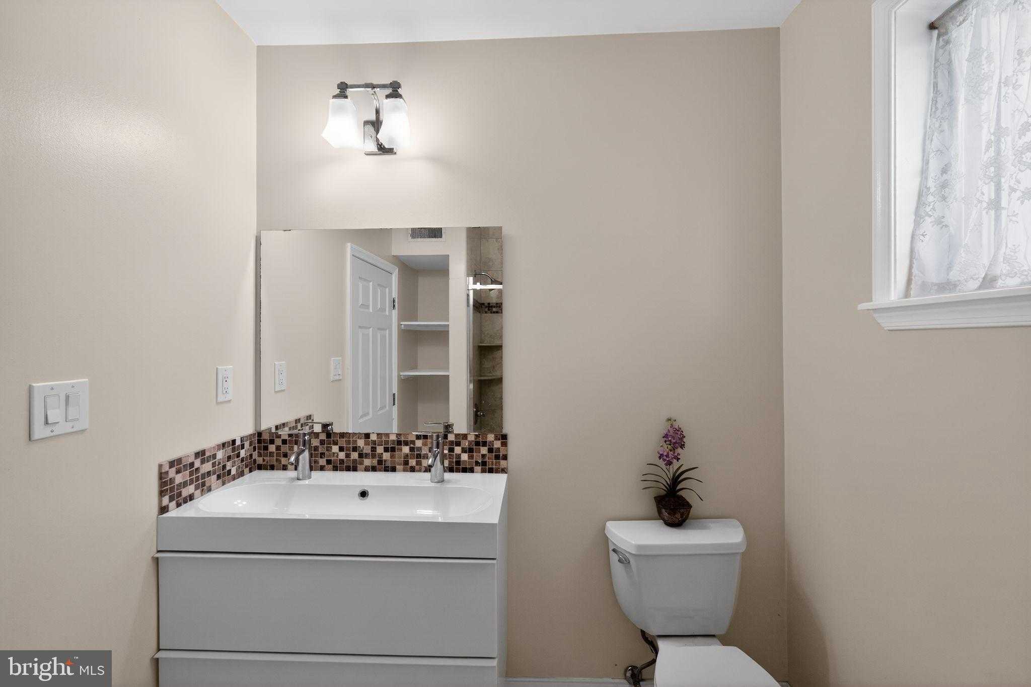 2515 S 16th St photo 20