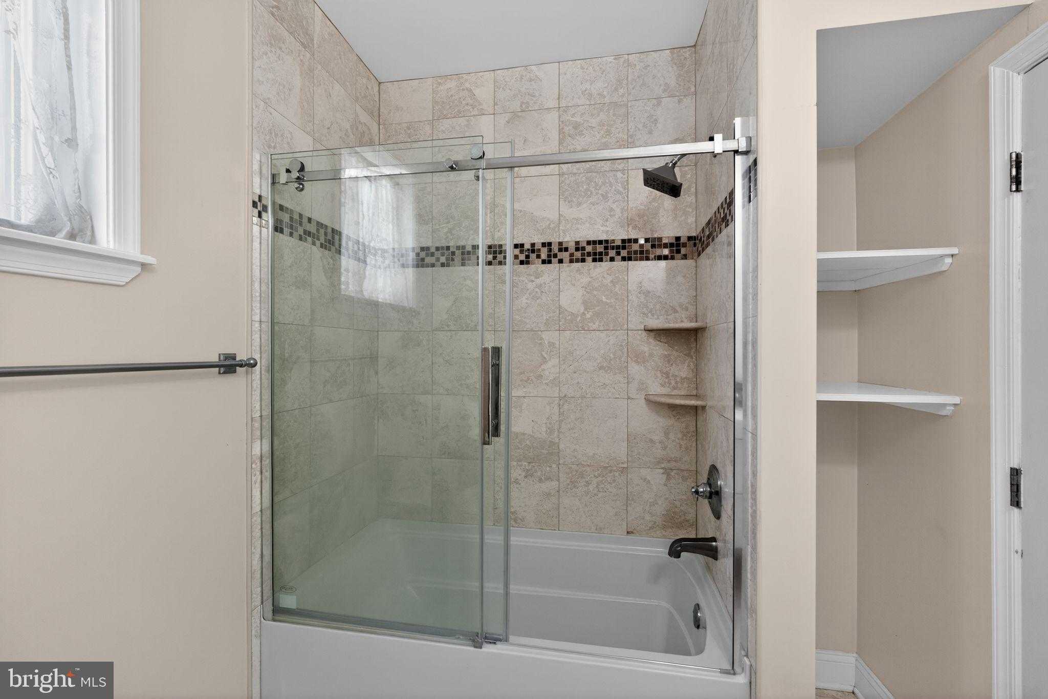 2515 S 16th St photo 21