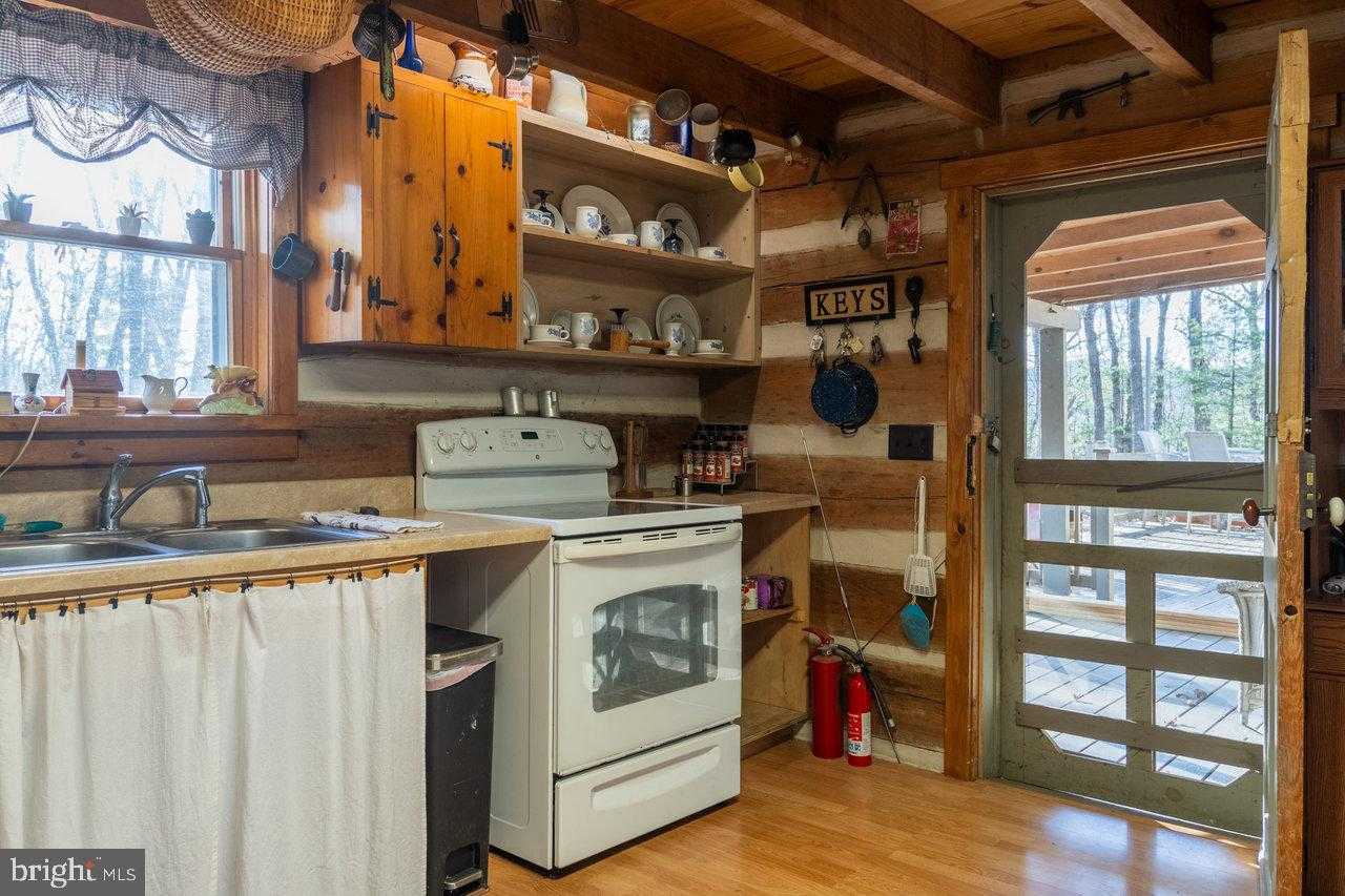 800 Cove Mountain Rd photo 22