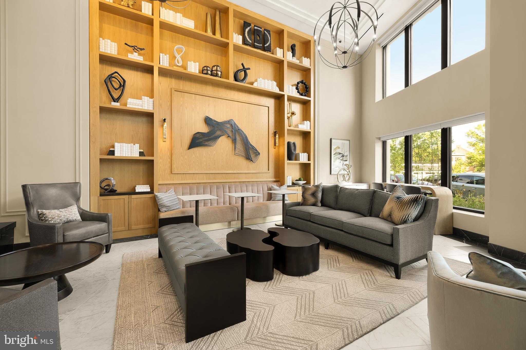 6718 Lowell Ave Unit 702 photo 42