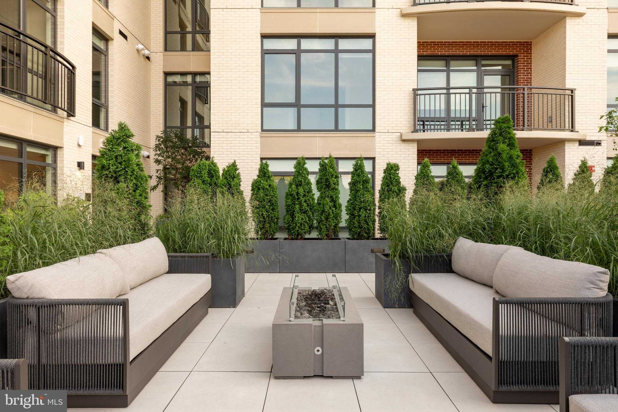 6718 Lowell Ave Unit 702 photo 66