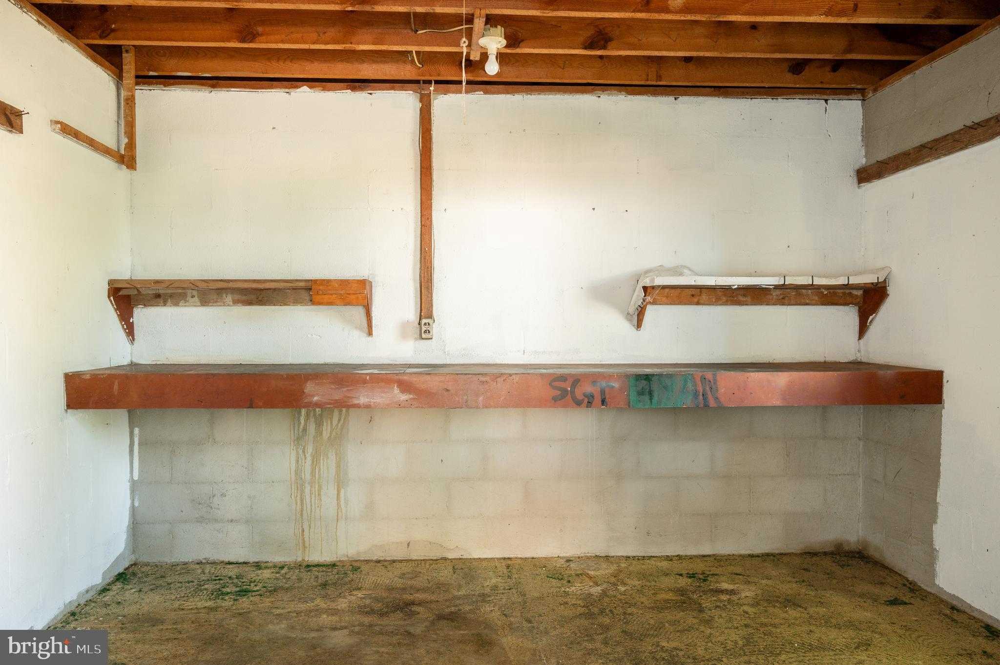 108 Martin Dr photo 43