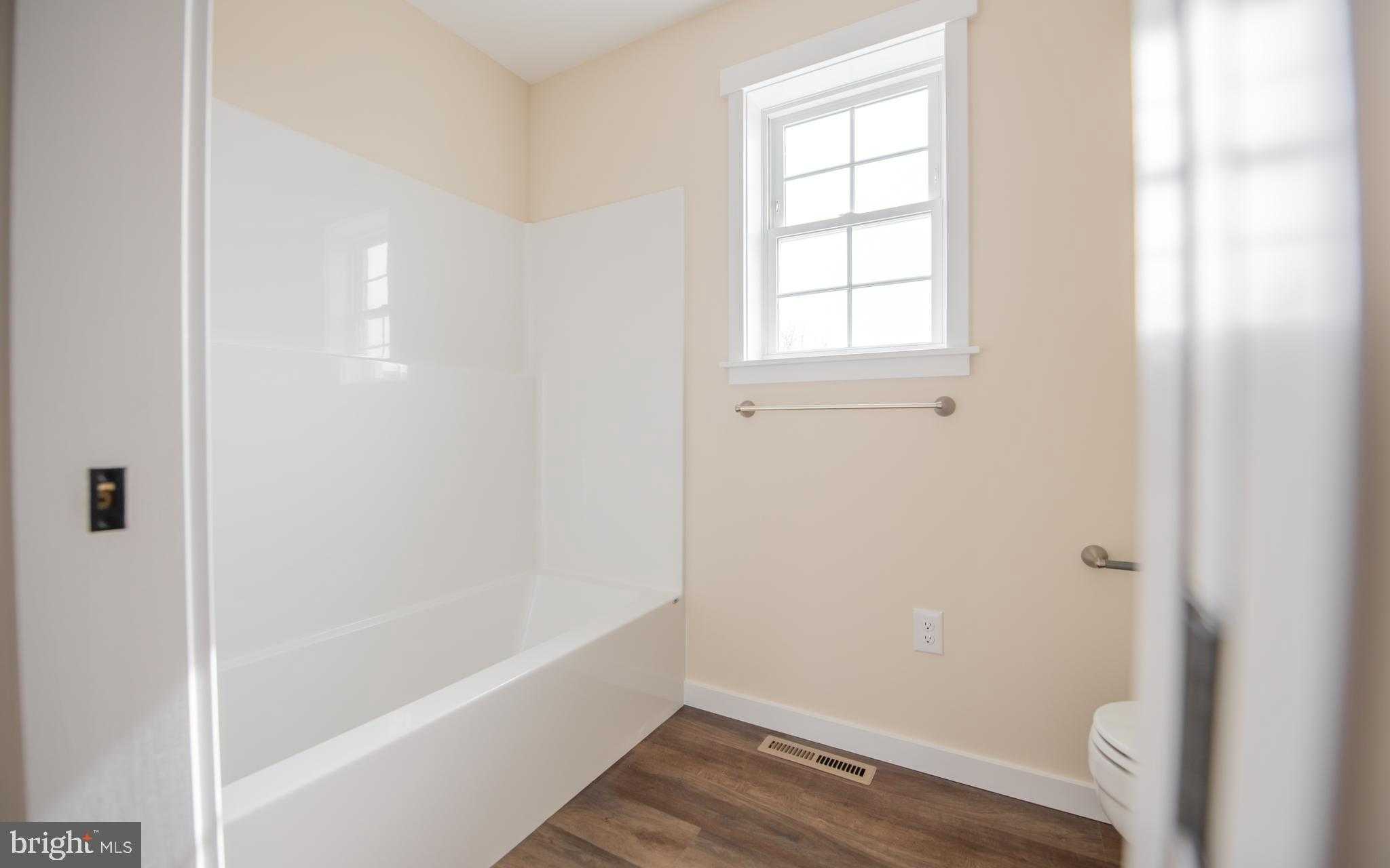 53 Wisteria Ln photo 24