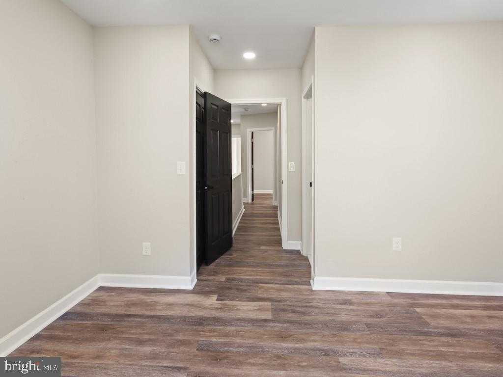 2903 Winchester St photo 17