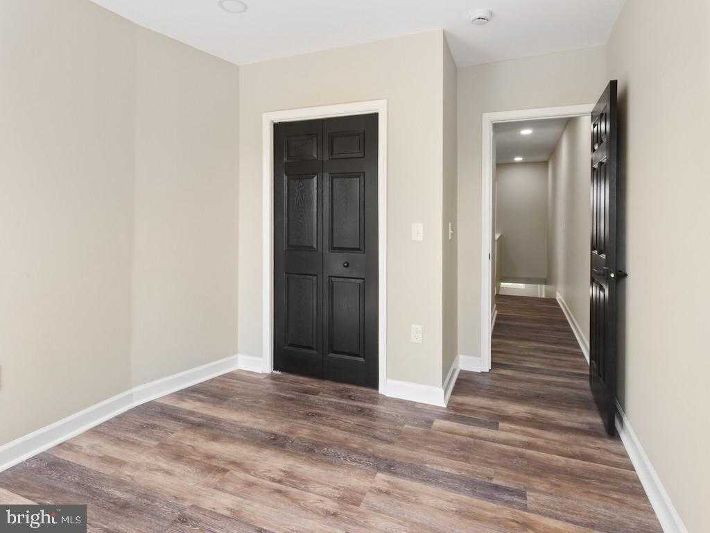 2903 Winchester St photo 21