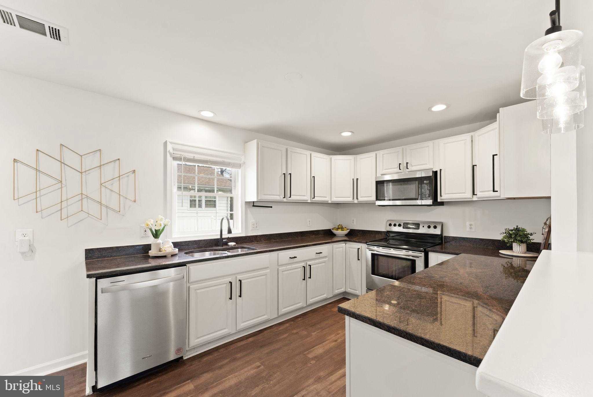 140 S 26th St photo 16