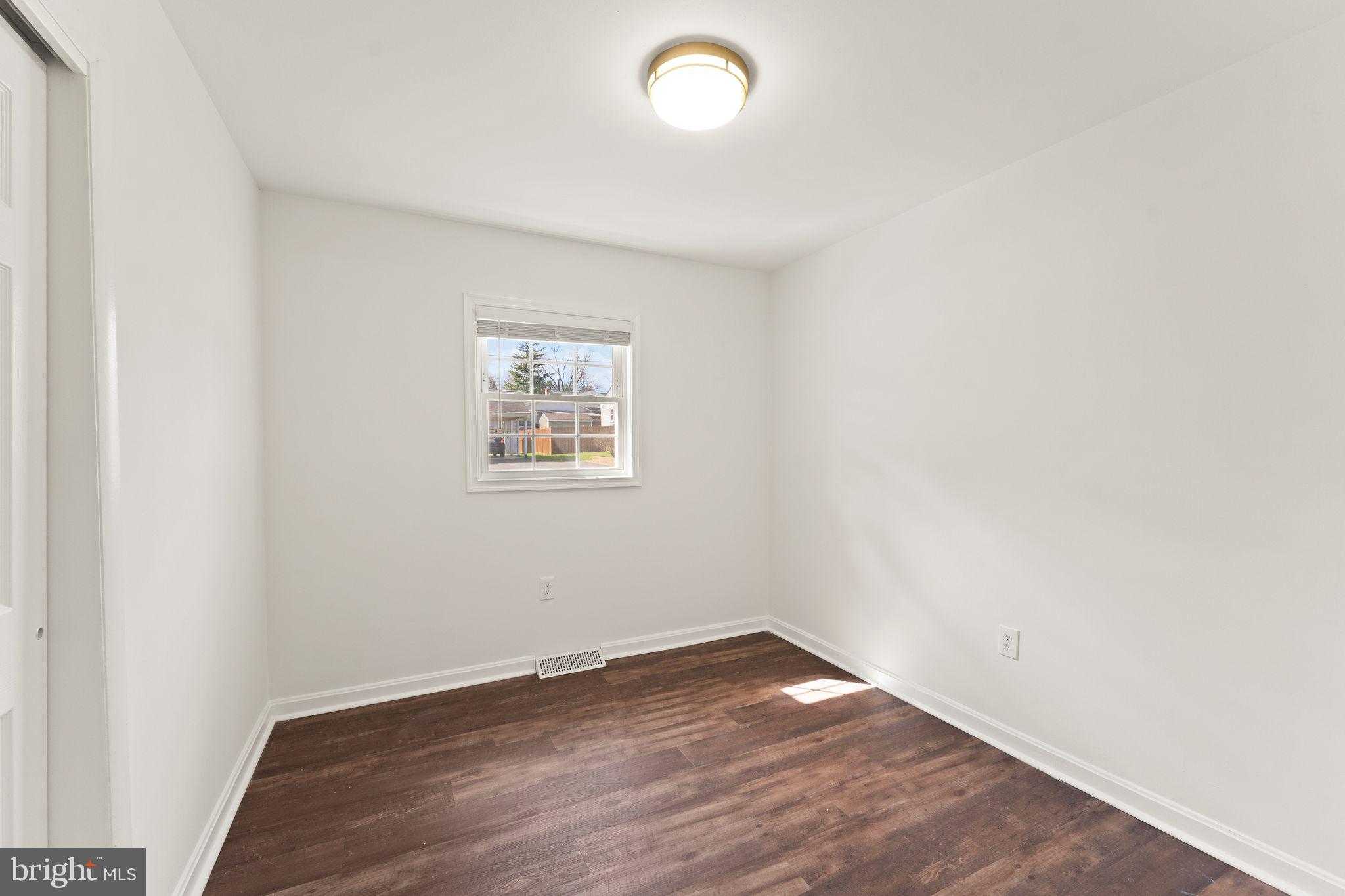 140 S 26th St photo 26