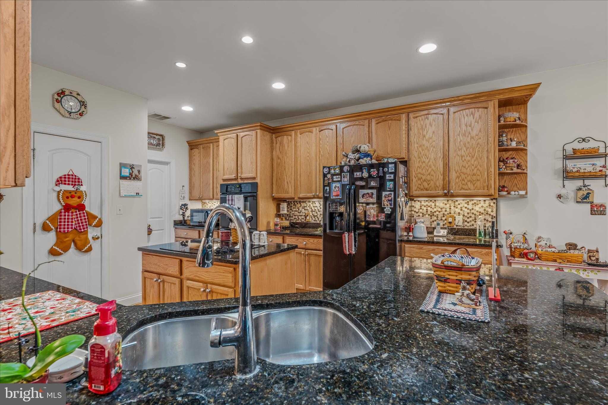 7020 Debold Rd photo 29