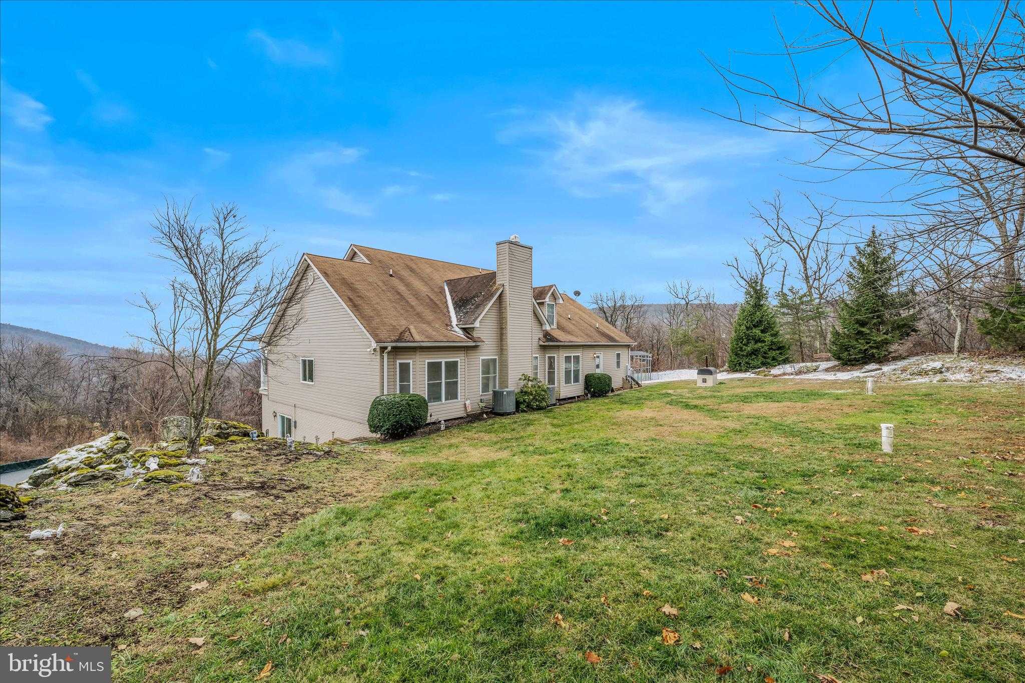 7020 Debold Rd photo 73