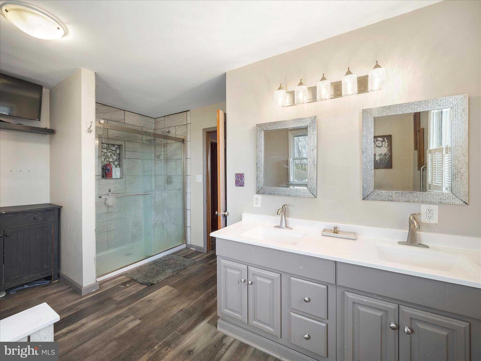 9931 Mcclanahan Rd photo 30