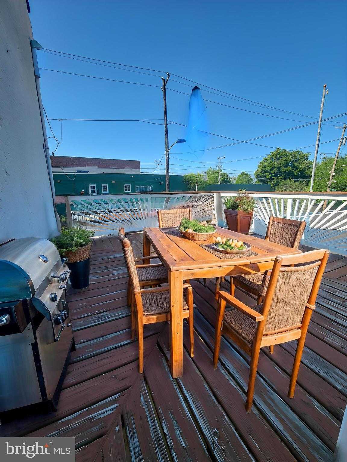 449 E Ontario St # 57 photo 14