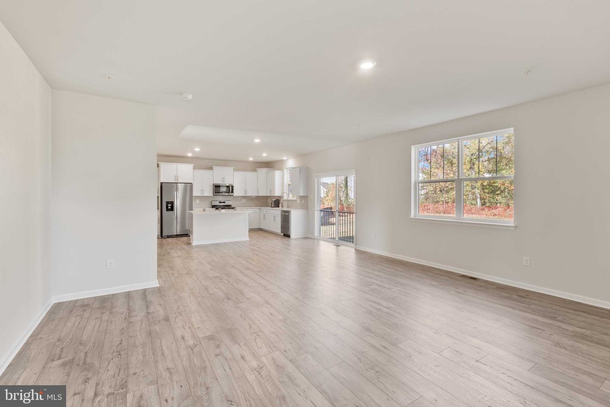 3706 Devonann Ln photo 9