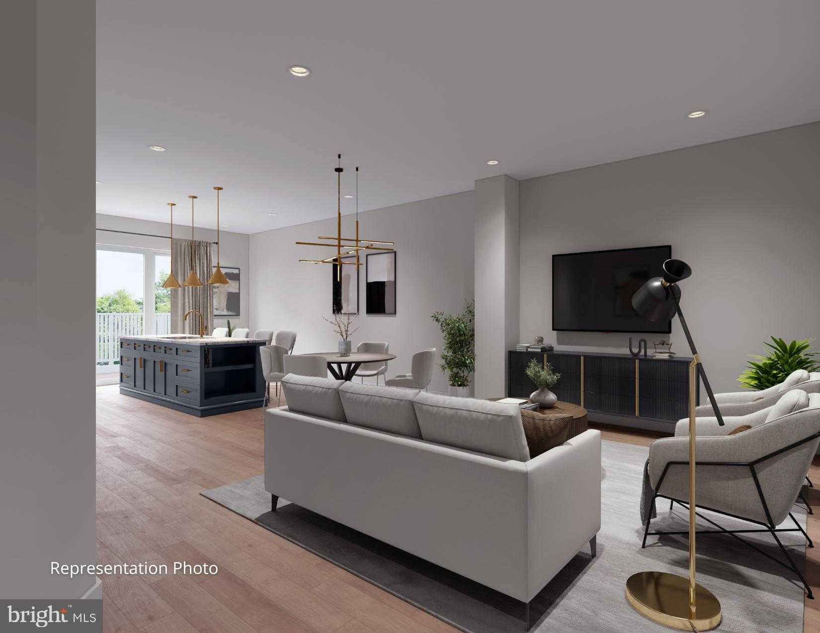 117 Blackford Blvd photo 2