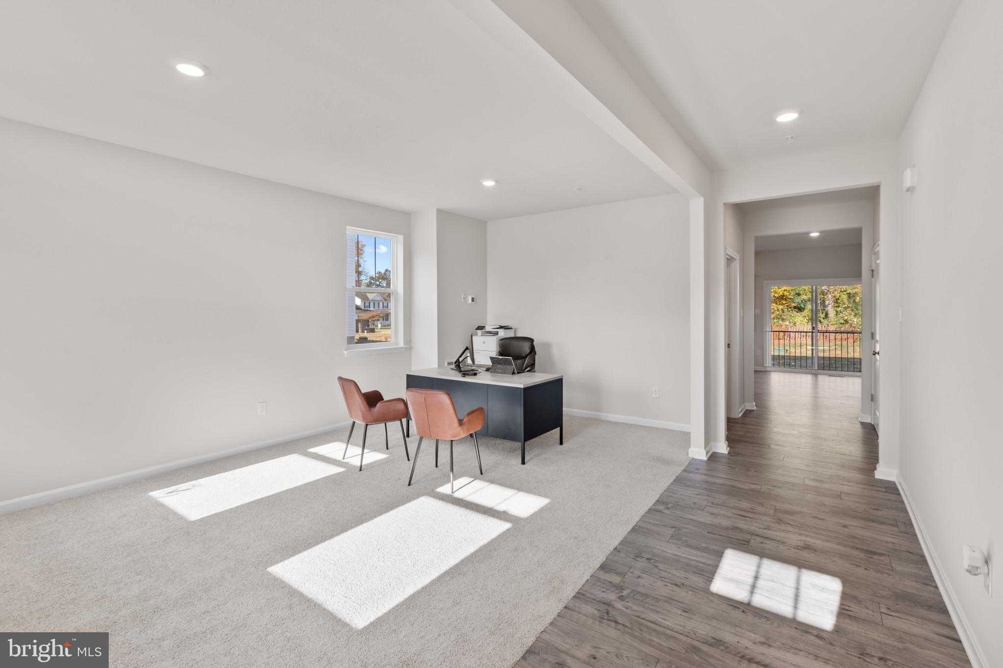 3704 Devonann Ln photo 2