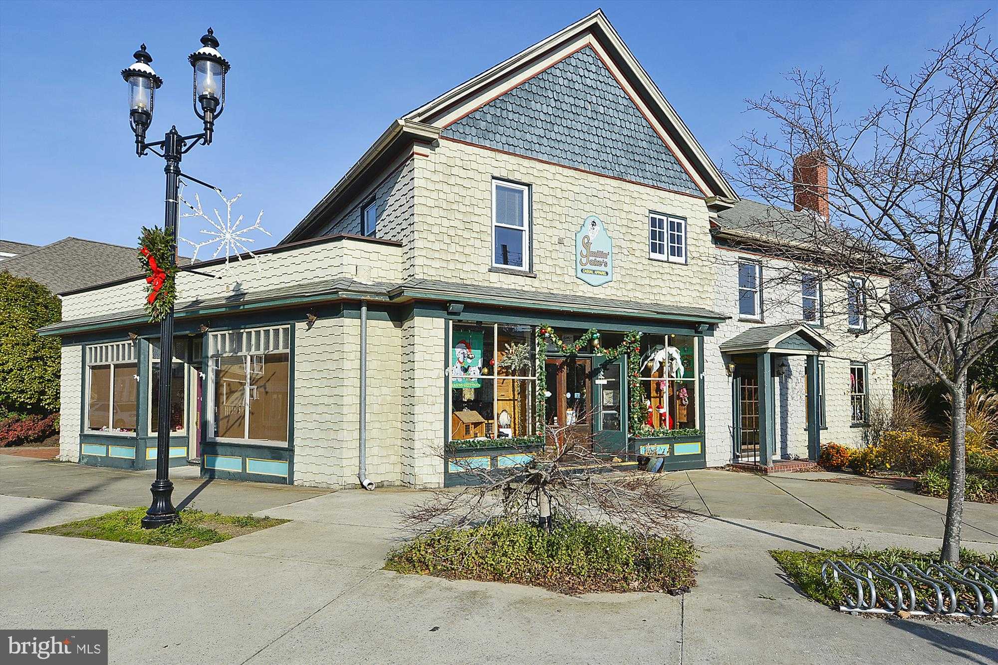 5916 N Main St photo 26