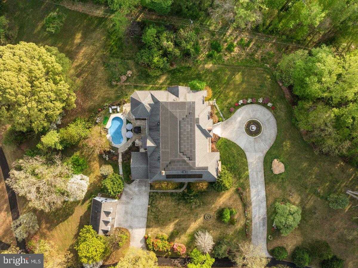 11846 Chapel Rd photo 2