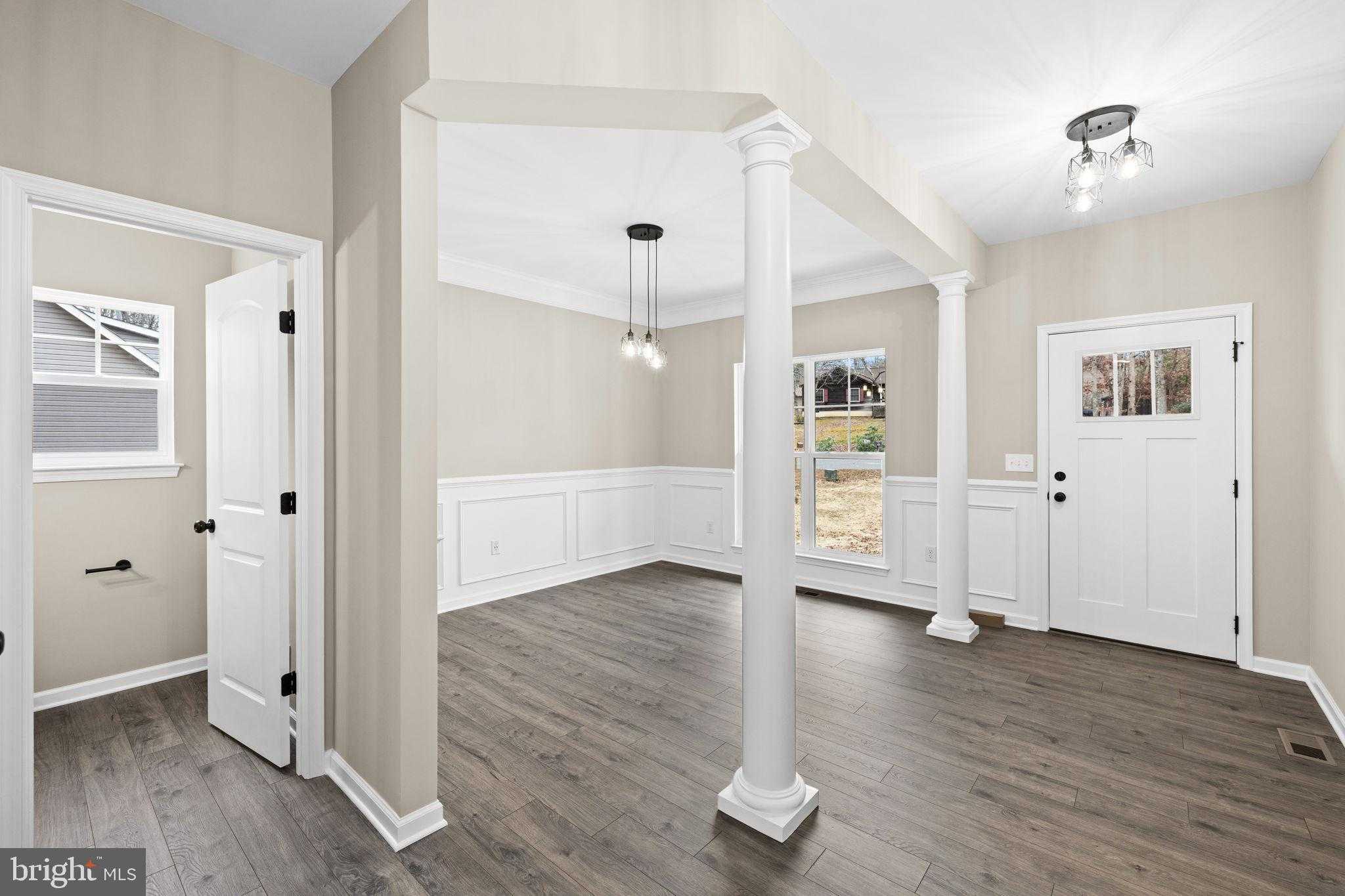 10912 Thiel CT photo 9