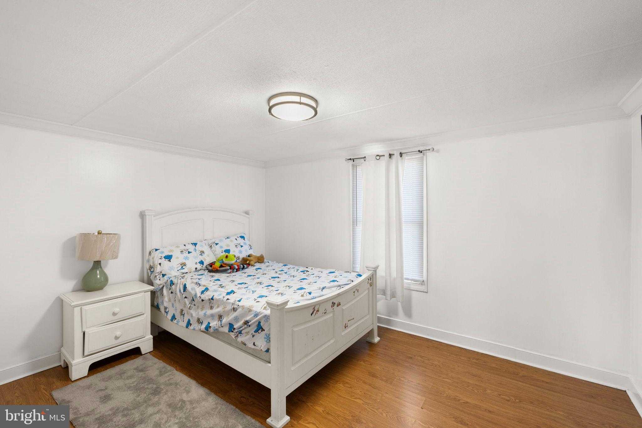 34 Crater Ln photo 9