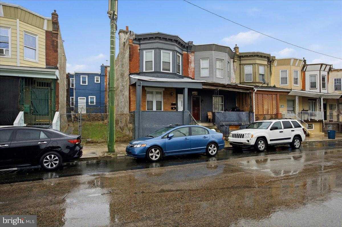 3935 N 10th St photo 7