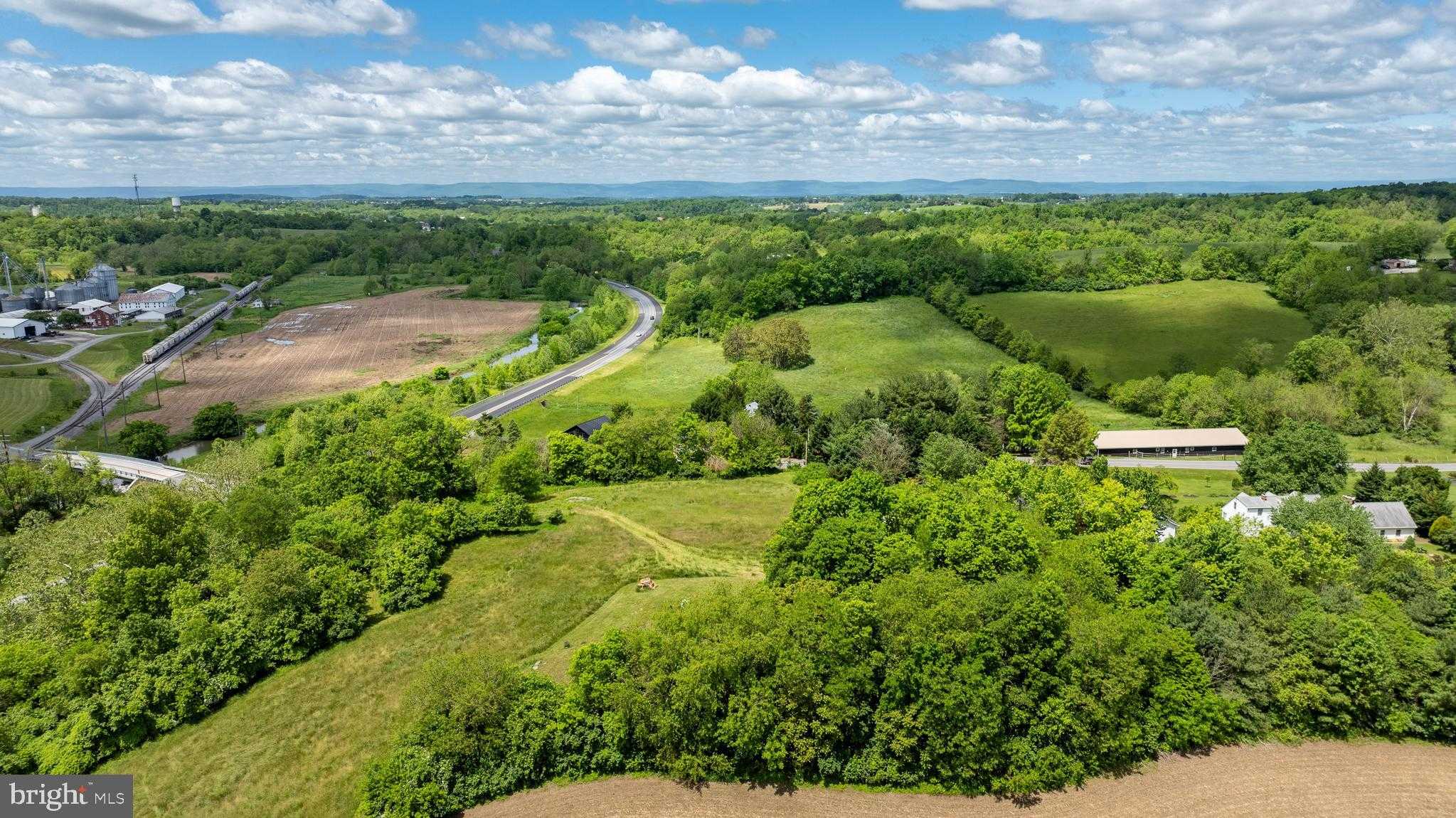 285 Stem Rd photo 16