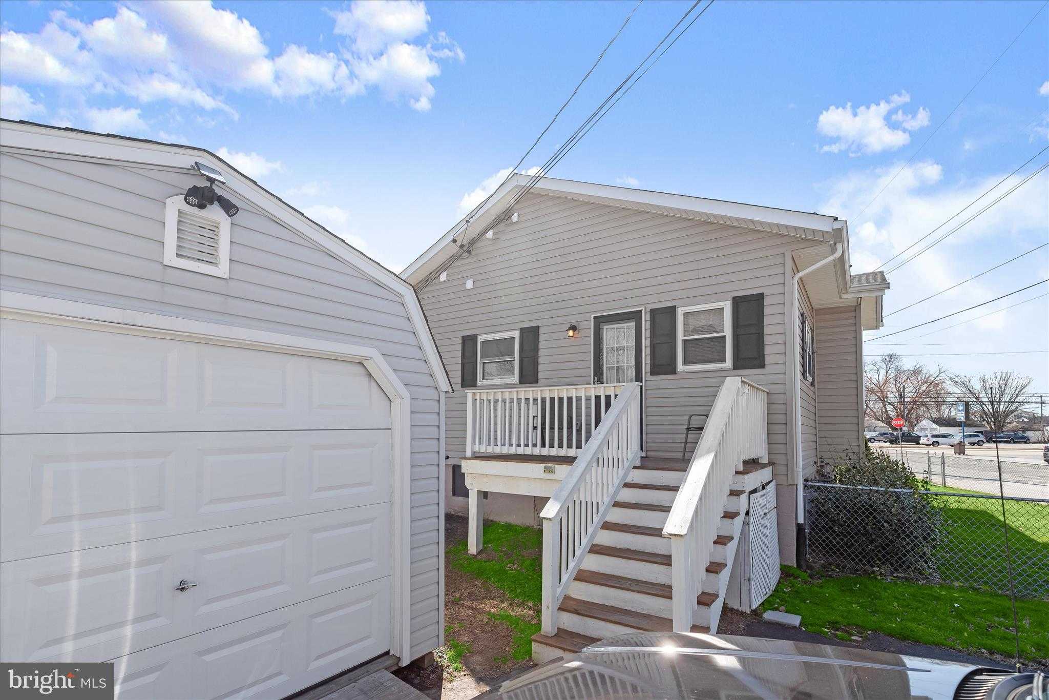 2724 N Point Ter photo 29