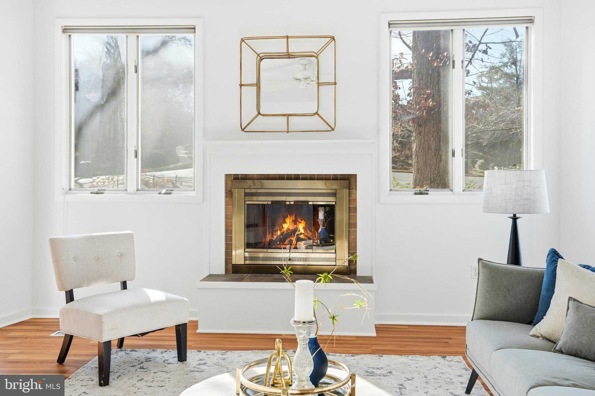 2745 N Radford St photo 18