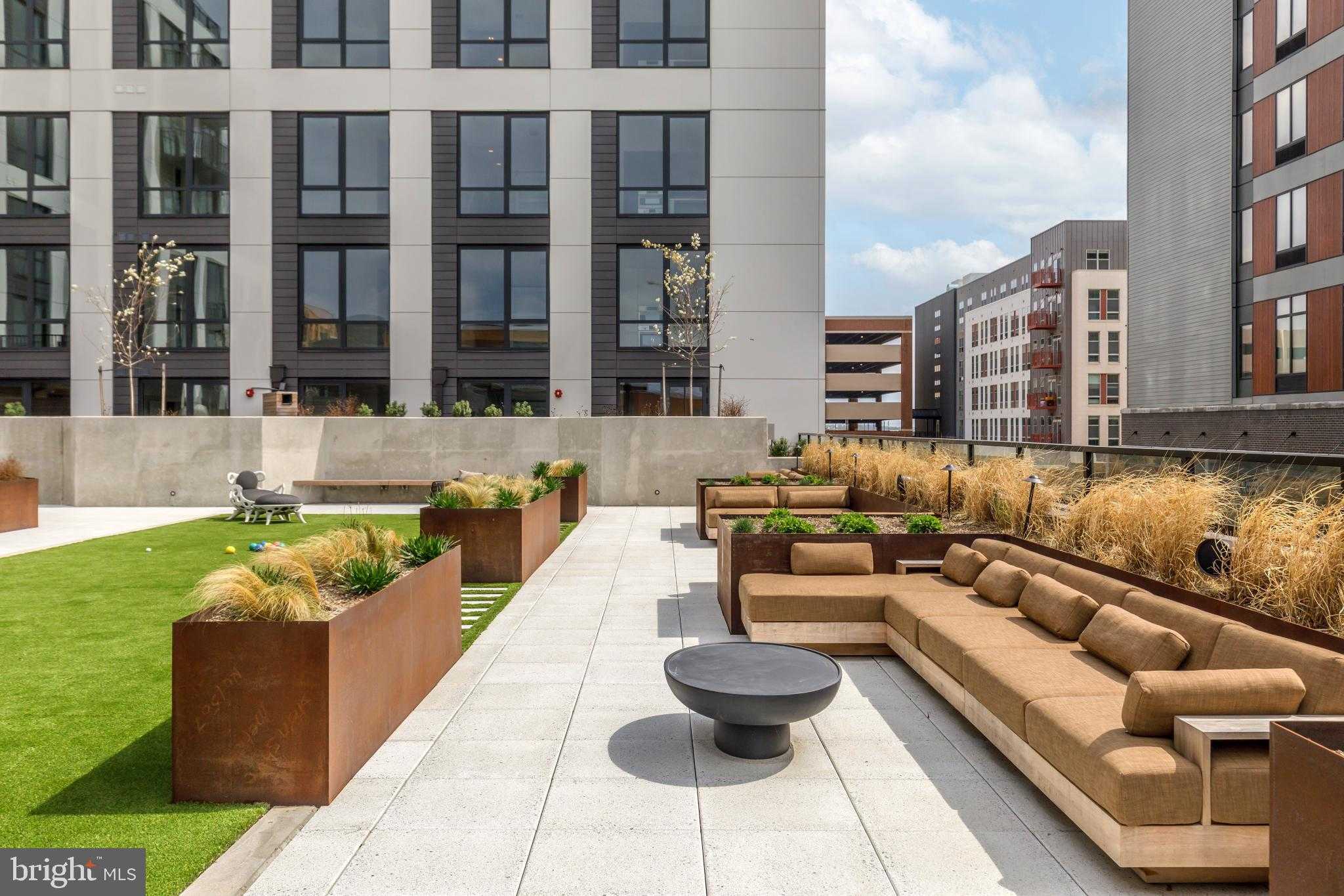 255 W Falls Station Blvd # 603 photo 38