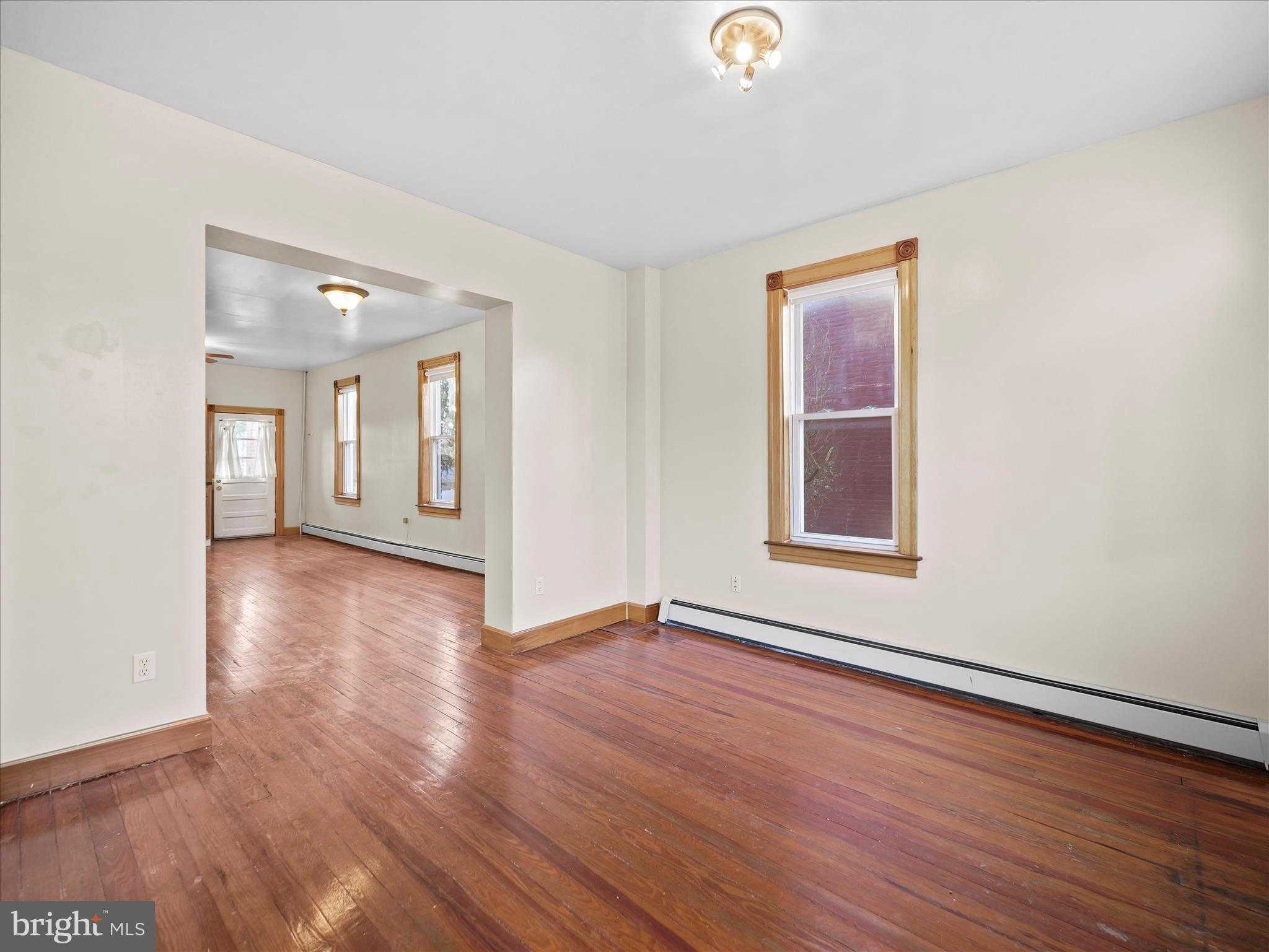 133 Randolph Ave photo 6