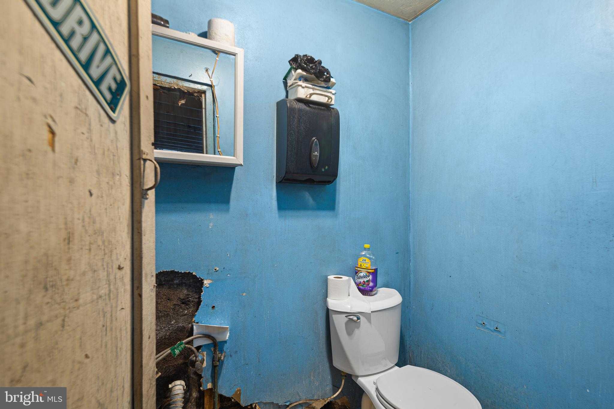 2200 N Hope St # 12 photo 14