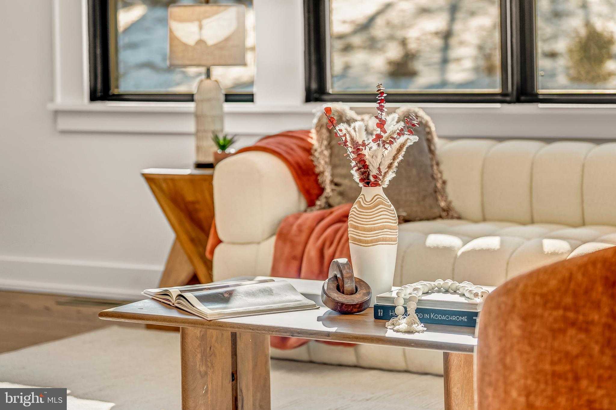 5921 Chesterbrook Rd photo 18