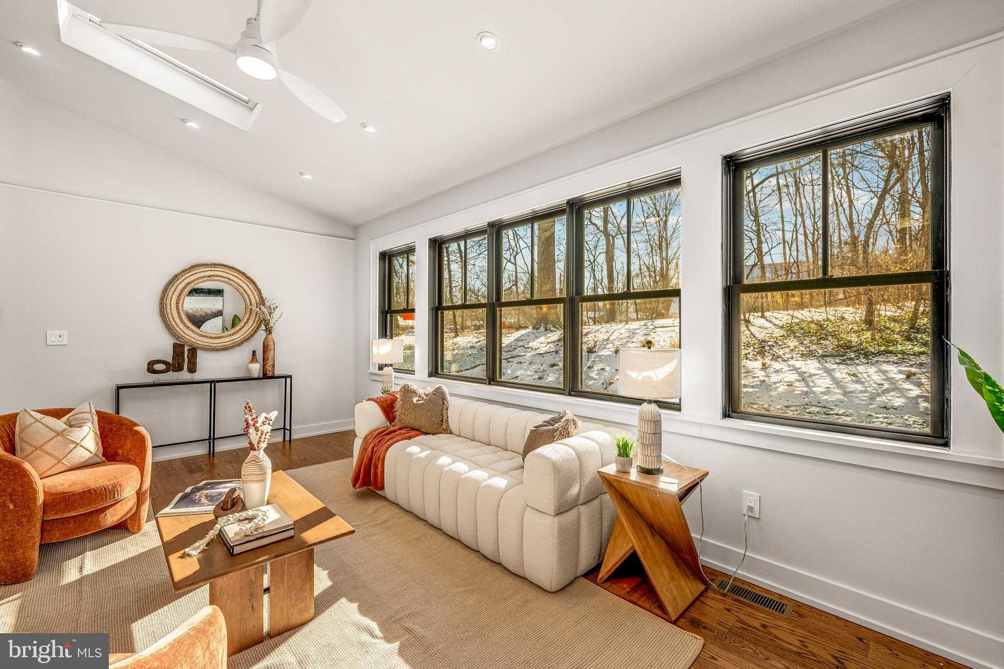 5921 Chesterbrook Rd photo 19