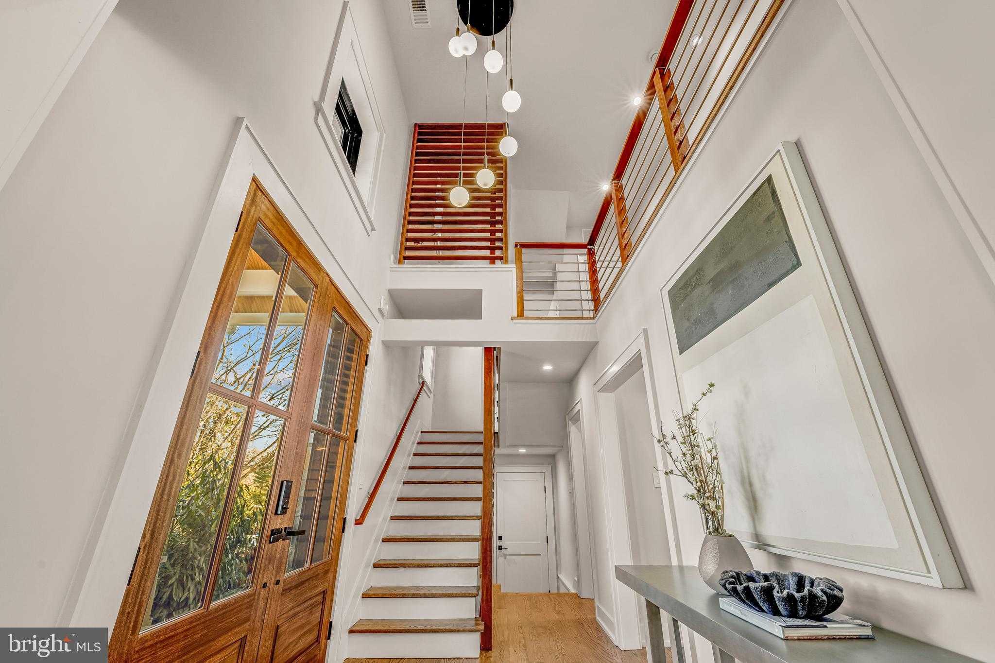 5921 Chesterbrook Rd photo 36