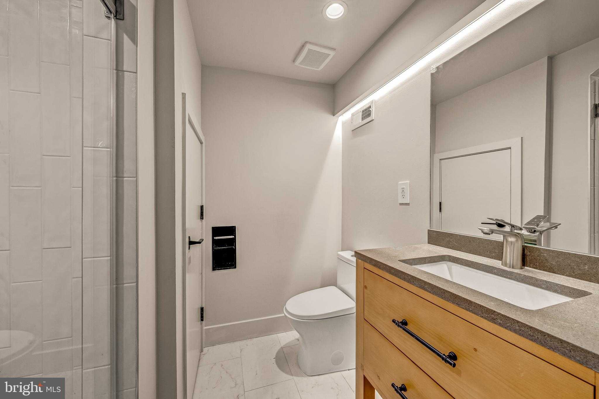 5921 Chesterbrook Rd photo 69