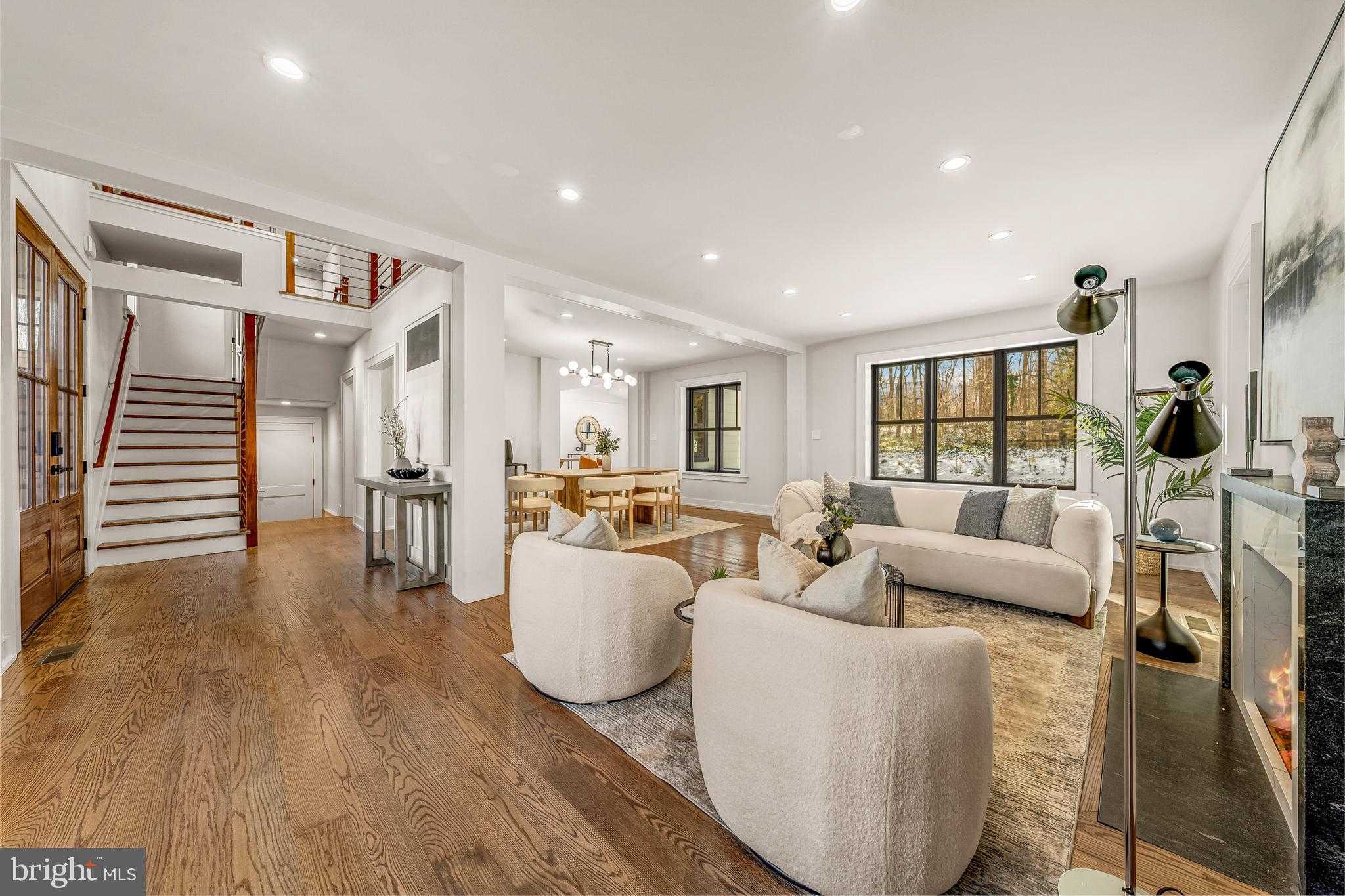 5921 Chesterbrook Rd photo 7