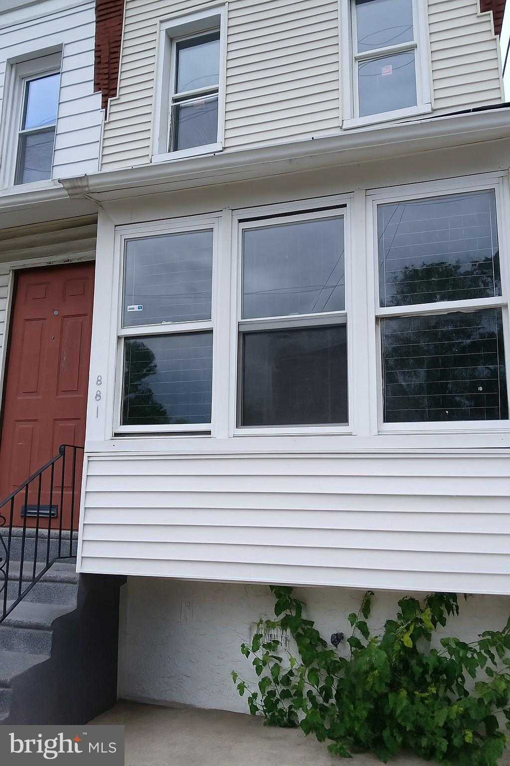 881 N 46th St photo 12