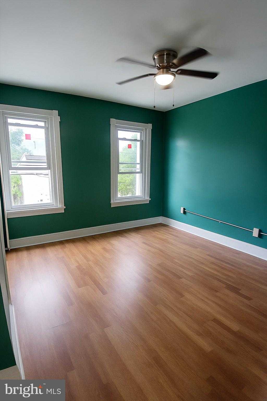 881 N 46th St photo 9