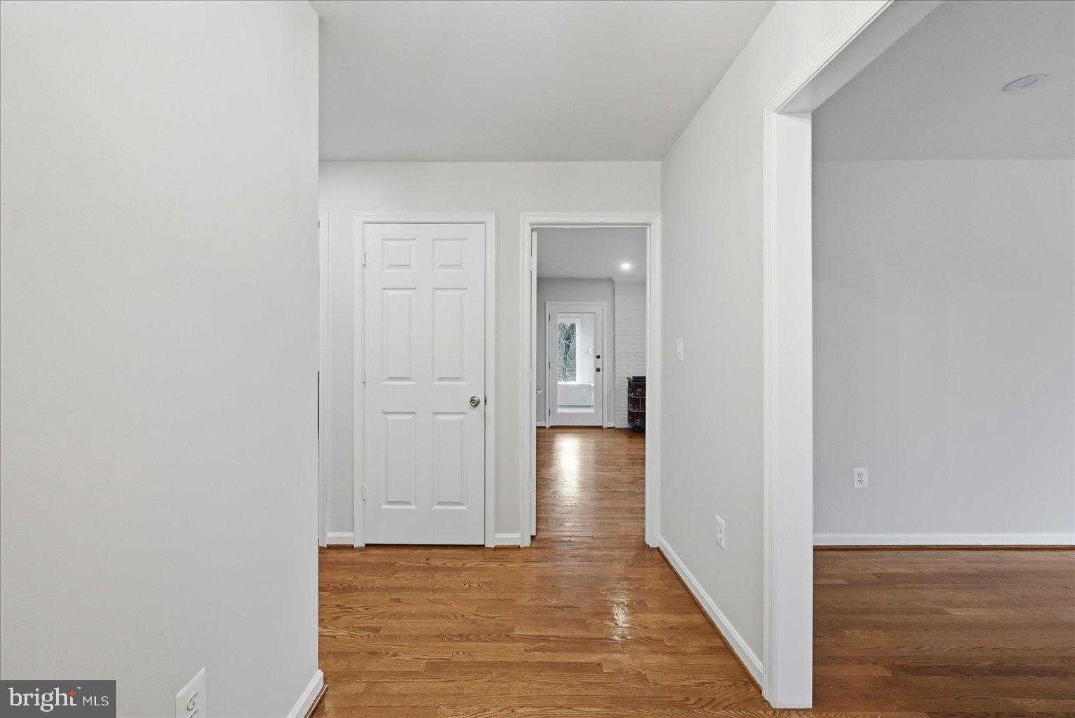 388 Bowling Green Rd photo 10