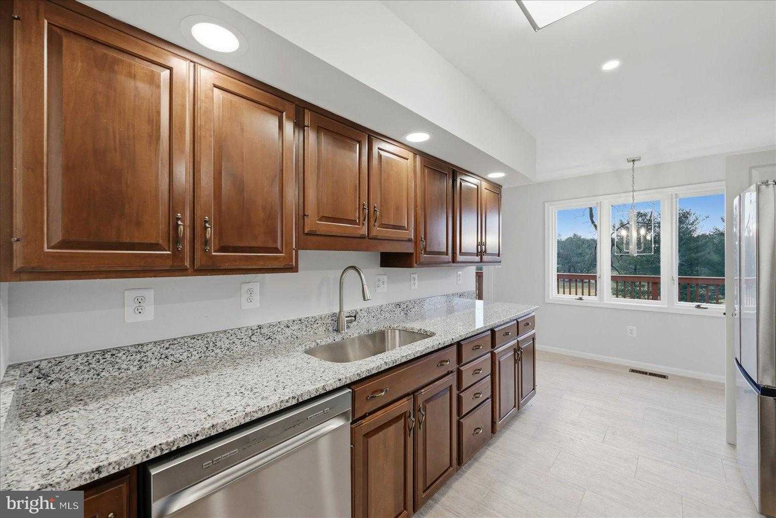 388 Bowling Green Rd photo 15